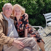 KAREL HVÍŽĎALA  A  MAGDA VAŠÁRYOVÁ